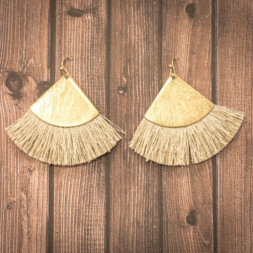 Scratched Triangle Fan Earrings