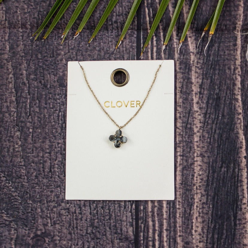 Clover Resin Necklace