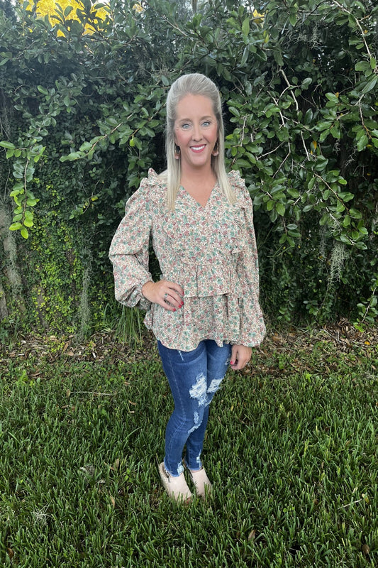 Lovely Mood Floral Print Blouse