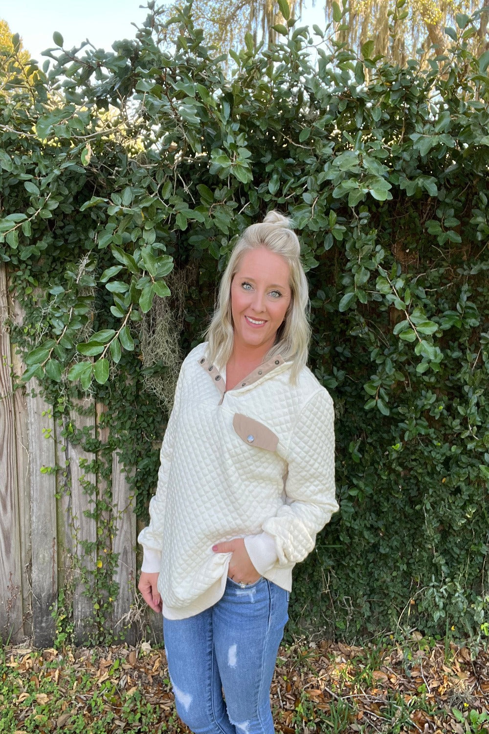 Ivory Padding Pull over 